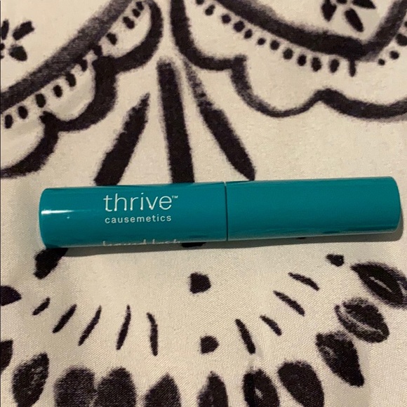 thrive mini mascara